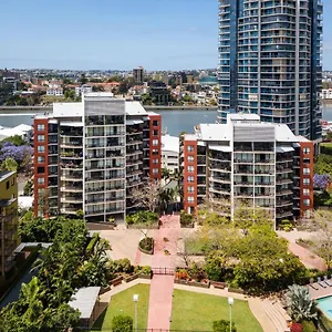 The Docks On Goodwin 4* Brisbane