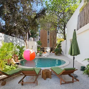 Oostel Smart - Pueblo Hostel Tulum